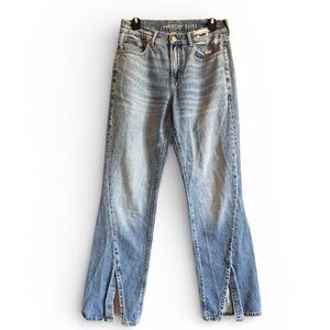 90’s bootcut American eagle medium wash wide leg Jeans
Size 6